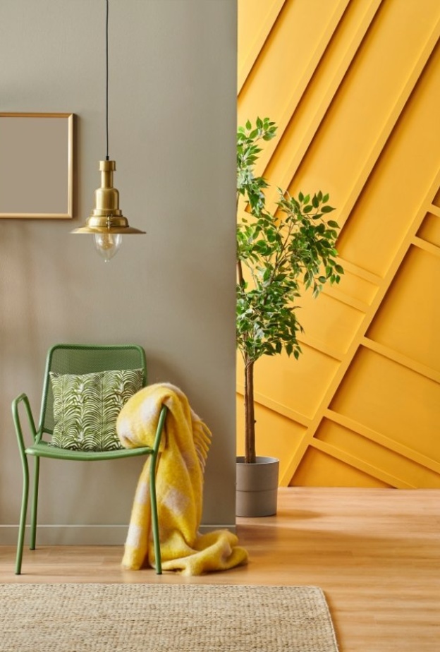 ديكورات حوائط باللون الأصفر