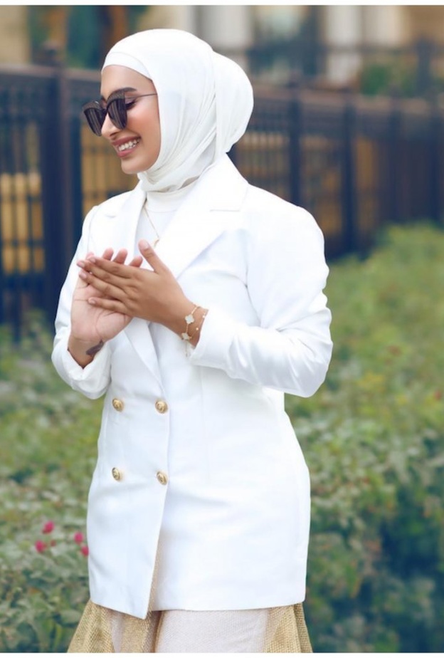 موديلات ازياء تناسب العمل للمحجبات من وحي اطلالات نوف العصفور