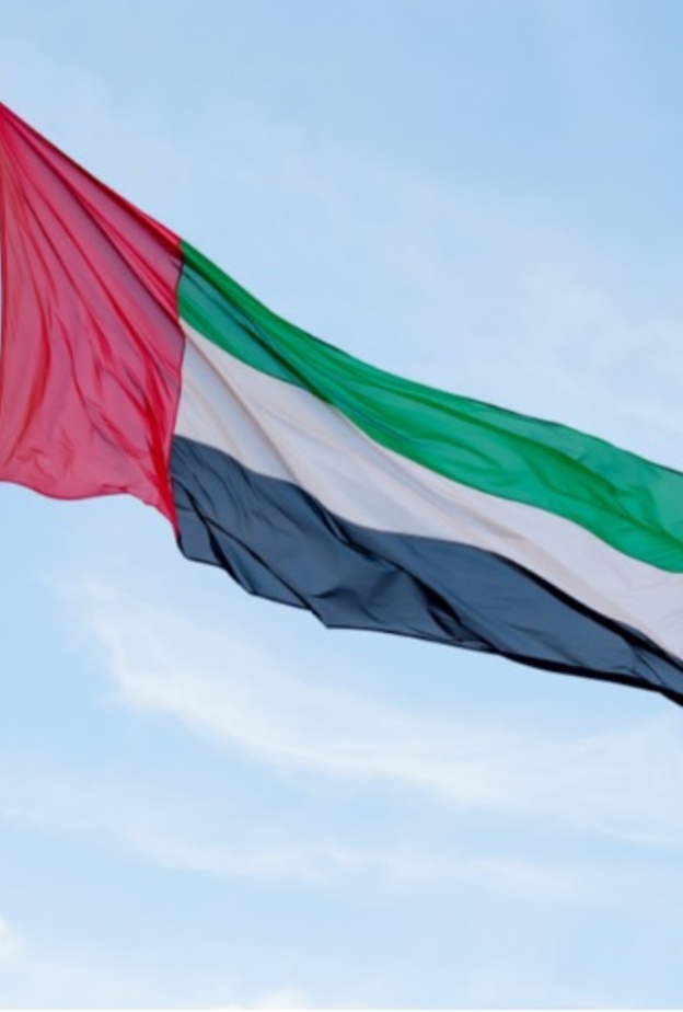 حكومة الإمارات تمنح الإقامة الذهبية لأوائل الثانوية العامة وأسرهم من المقيمين