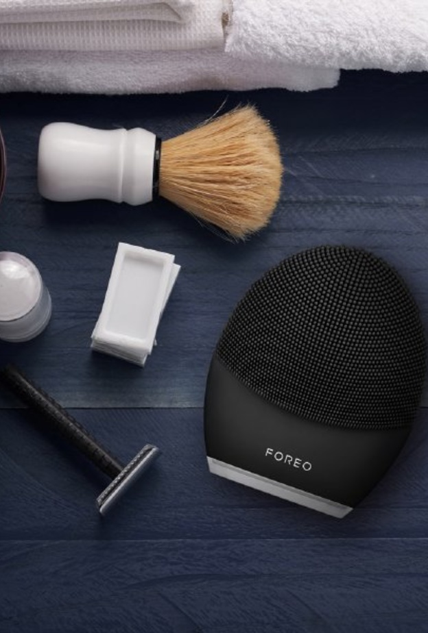FOREO تكشف الستار عن أداة العناية بالرجال 3×1 الأفضل على الإطلاق