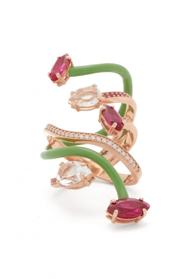 أقراط من بيا بونجياسكا Bea Bongiasca