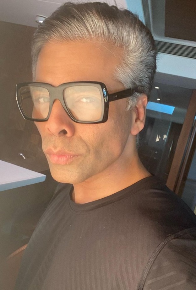 فيلم رومانسي يعيد كاران جوهر إلى الإخراج