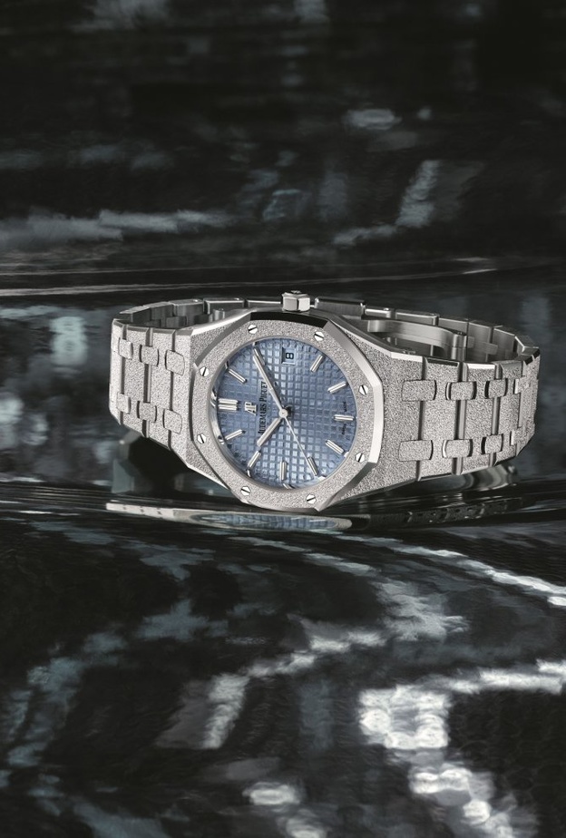 -ساعة Royal Oak Frosted Gold Automatic من Audemars Piguet