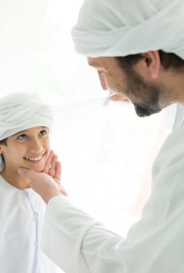 كيف يمكن تعليم الطفل تكبيرات العيد