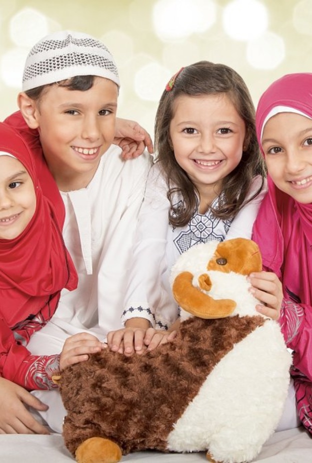 هل رؤية الأطفال لذبح الأضاحي خطر على صحتهم النفسية