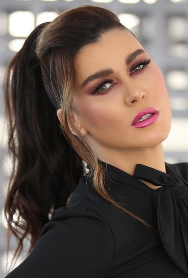 نادين الراسي