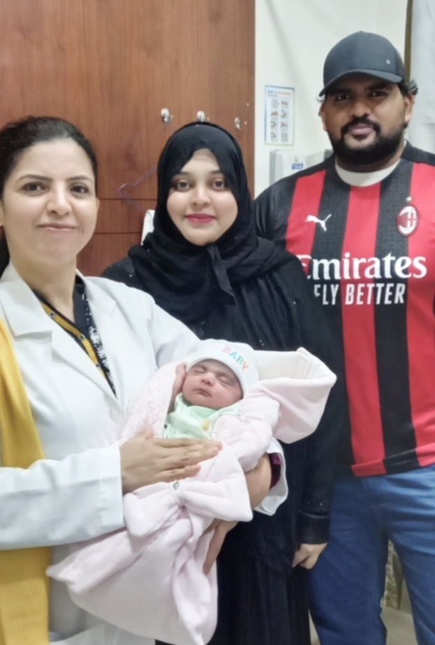 امرأة حامل ومصابة بفيروس كورونا المستجد  تضعُ طفلاً سليمًا بطوارئ الولادة القيصرية