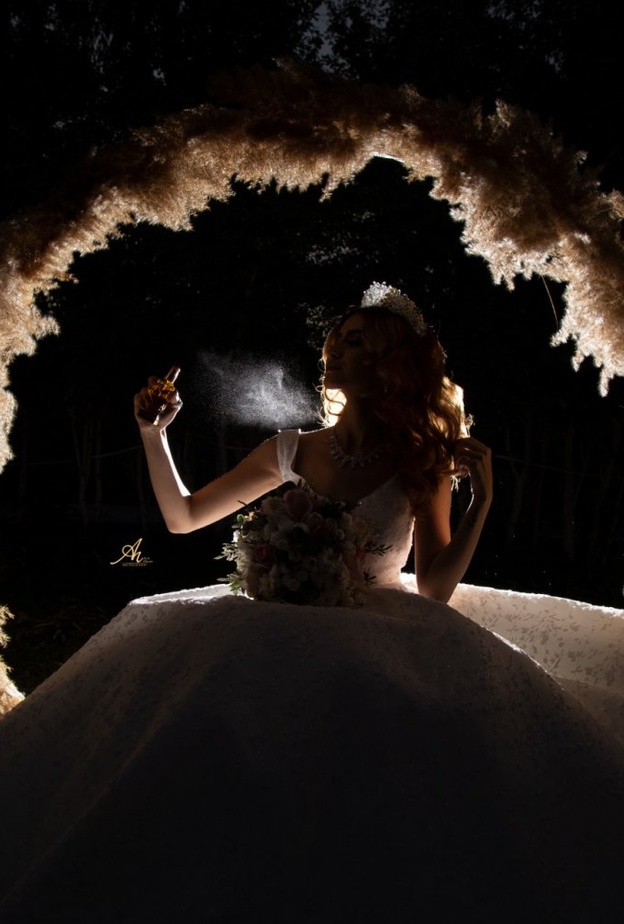 تصوير العروس بكاميرا المصورة السعودية آيات اللويمي