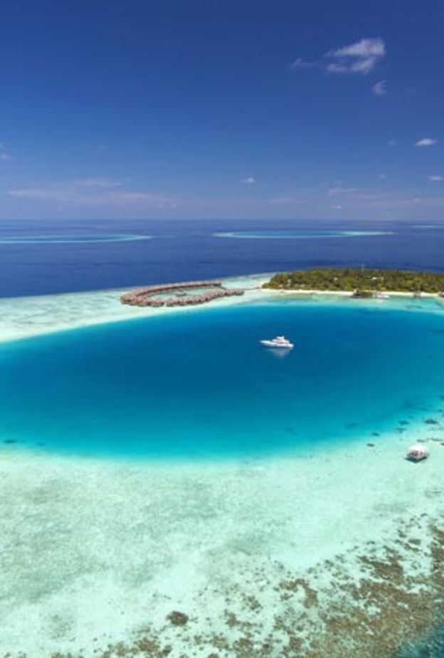  منتجع Baros المالديف