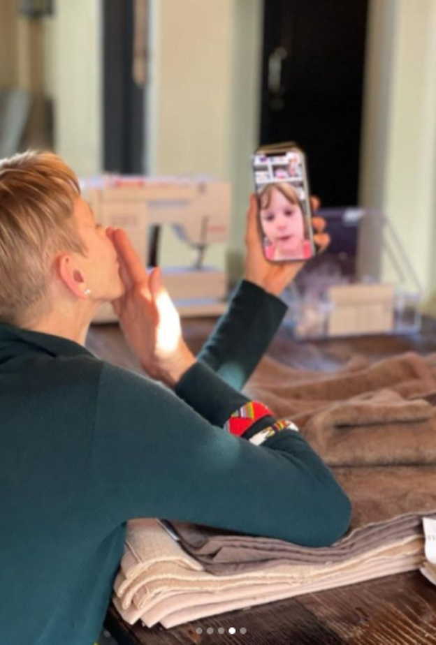 للمرة الأولى بعد مرضها.. شارلين أميرة موناكو تنشر صورا جديدة لها