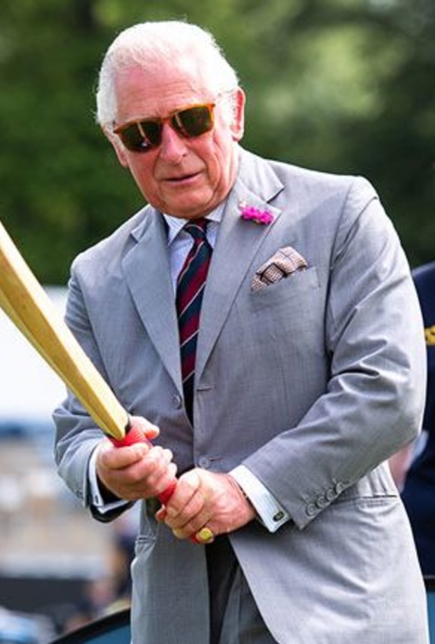 الأمير تشارلز يدعم منتخب إنجلترا في نهائي بطولة أوروبا 2020