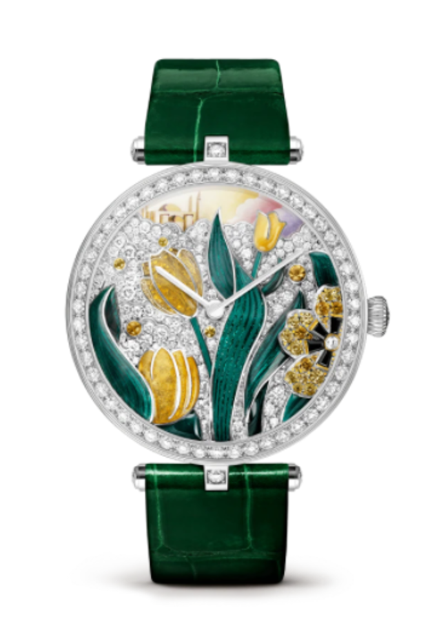  ساعة من فان كليف اند آربلز Van Cleef & Arpels