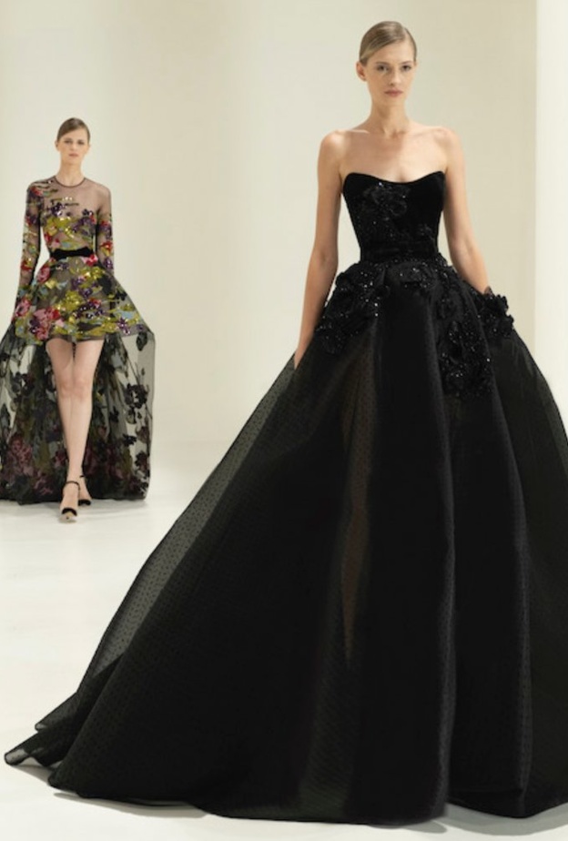 احدث موديلات فساتين سهرة باللون الاسود من مجموعات هوت كوتور 2021