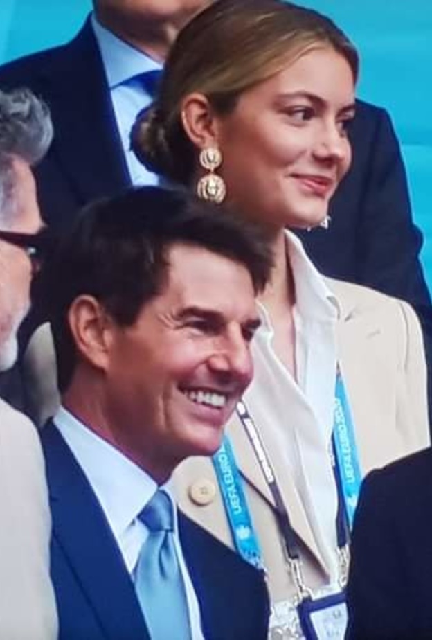 بيكهام وتوم كروز