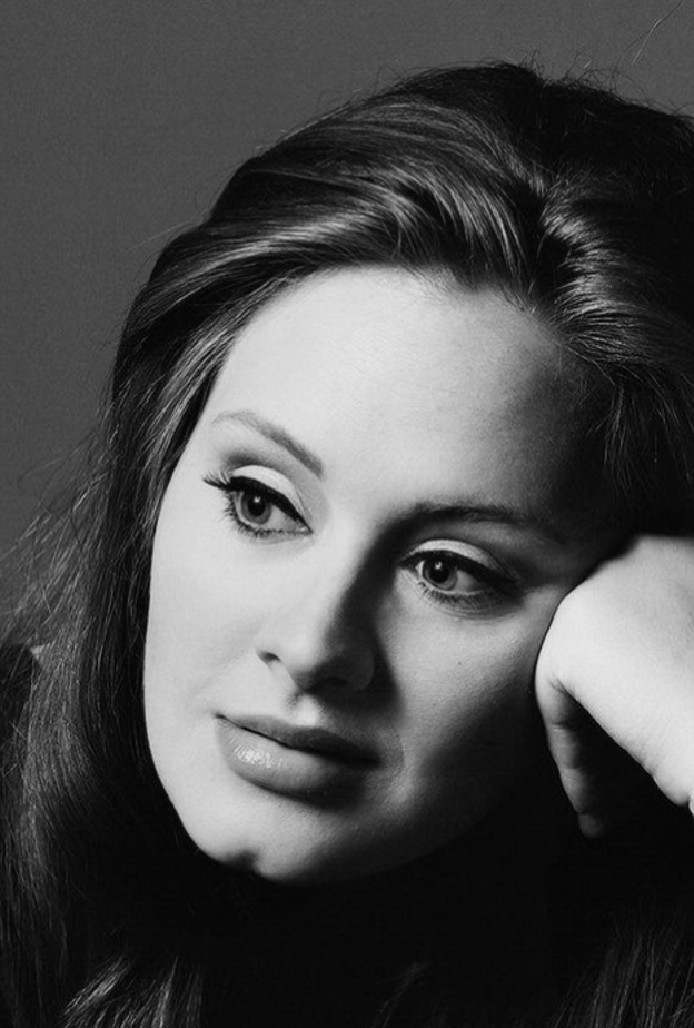 أديل - الصورة من حساب أديل على انستجرام