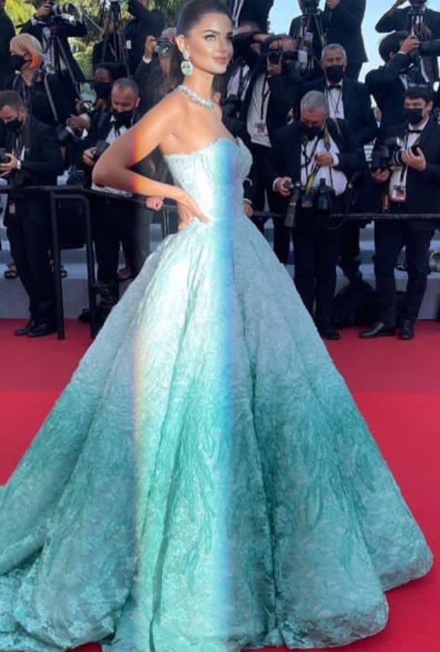 تألق Mahlagha Jaberi بفستان أزرق فاخر من توقيع المصممة السعودية ايمان العجلان