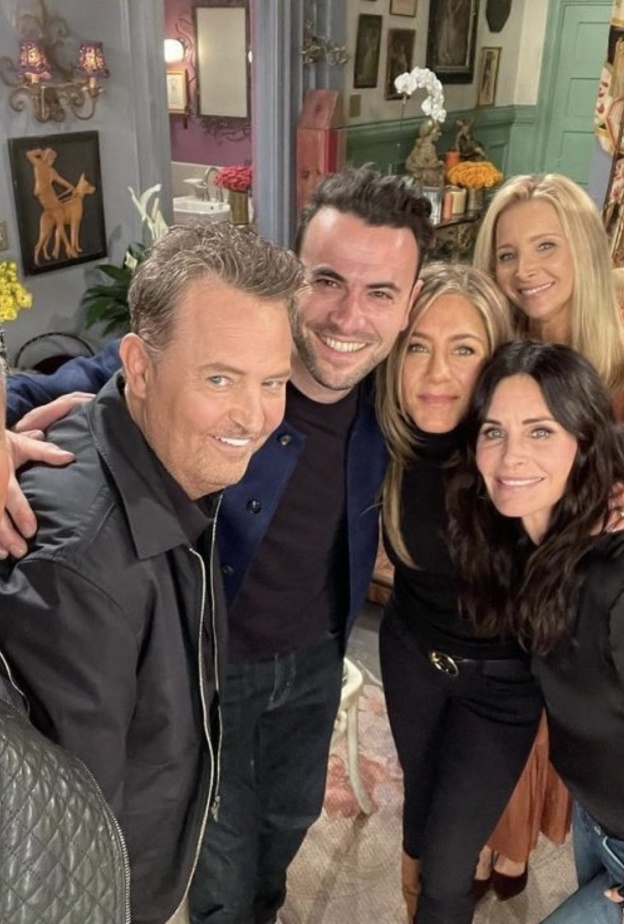 نجوم مسلسل Friends يحتفلون على انستغرام بعد ترشيح الحلقة الجديدة إلى 4 جوائز Emmys
