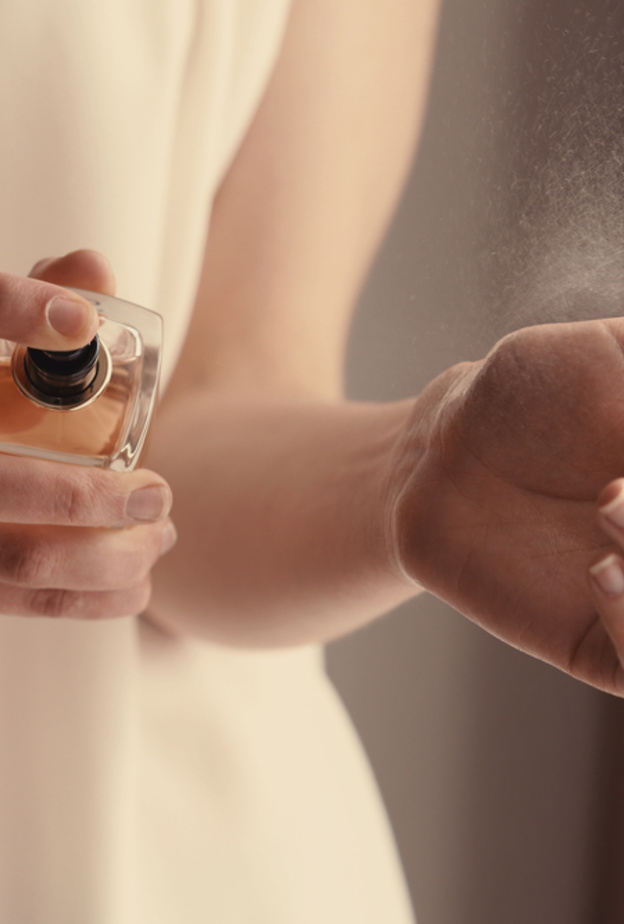 مجموعات العطور النسائية لهدايا عيد الأضحى