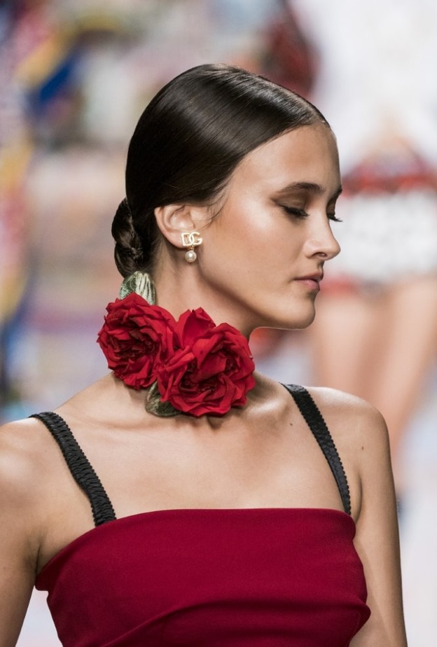 تسريحات شعر الكعكة المنخفضة من وحي Dolce & gabbana