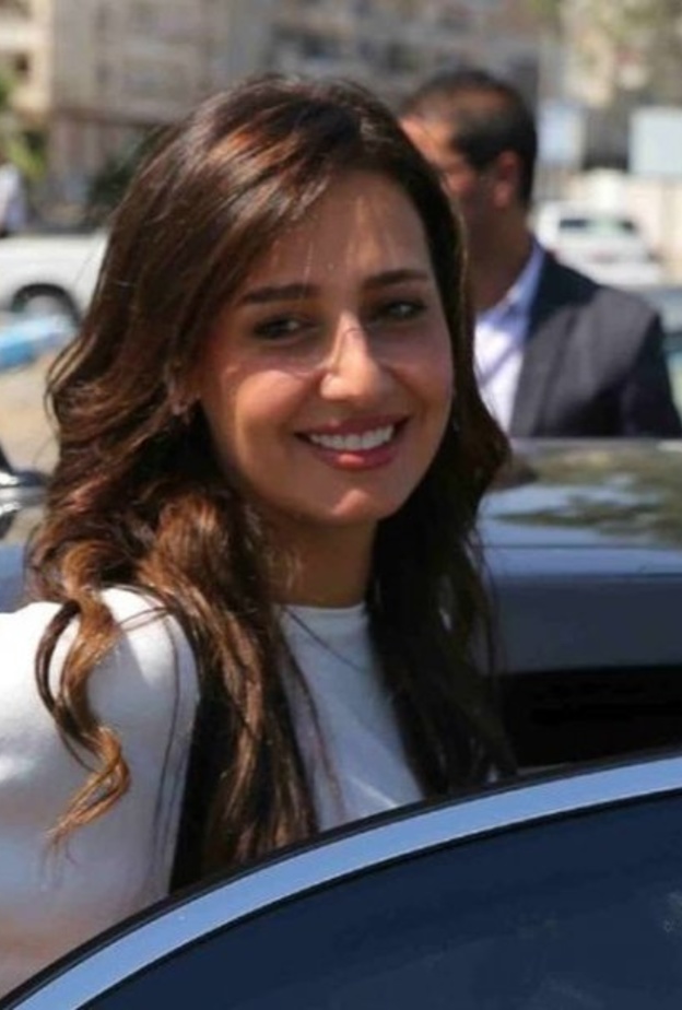 صورة من الحساب الرسمي لحلا شيحة على انستجرام