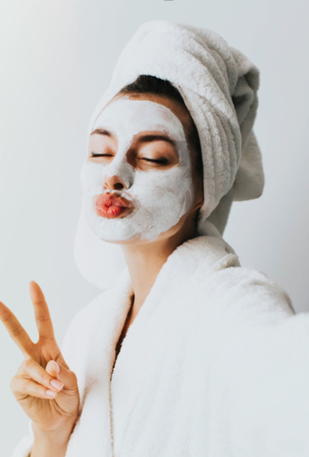 الجأي الى الخلطات الطبيعية عشية العيد لتفتيح لون بشرتك- شاترستوك