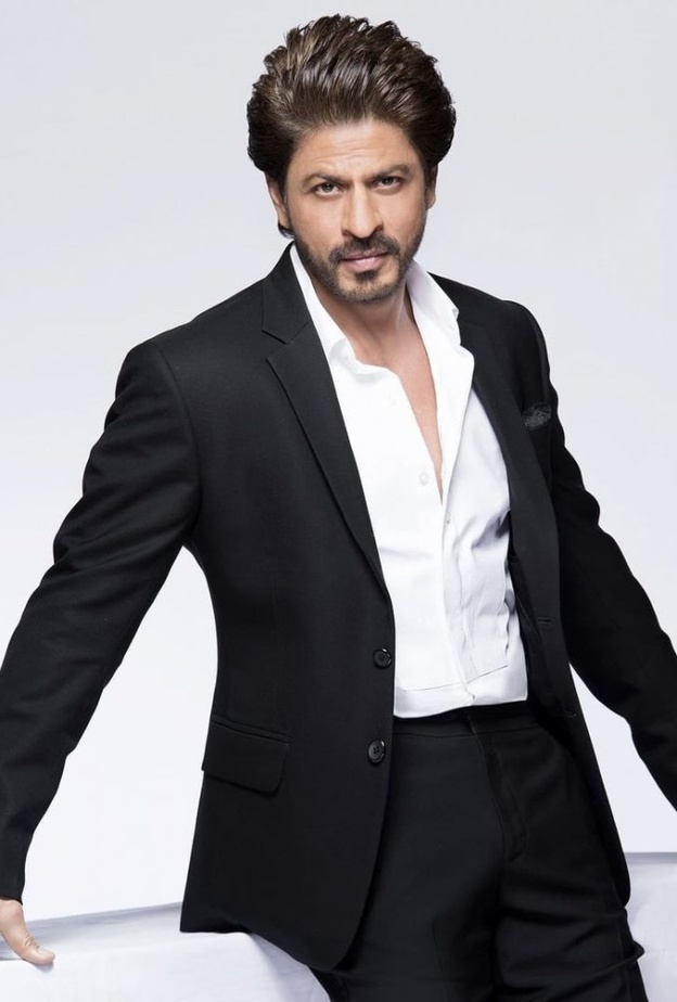 شاروخان يشيد بالفيلم الهندي الجديد Toofaan