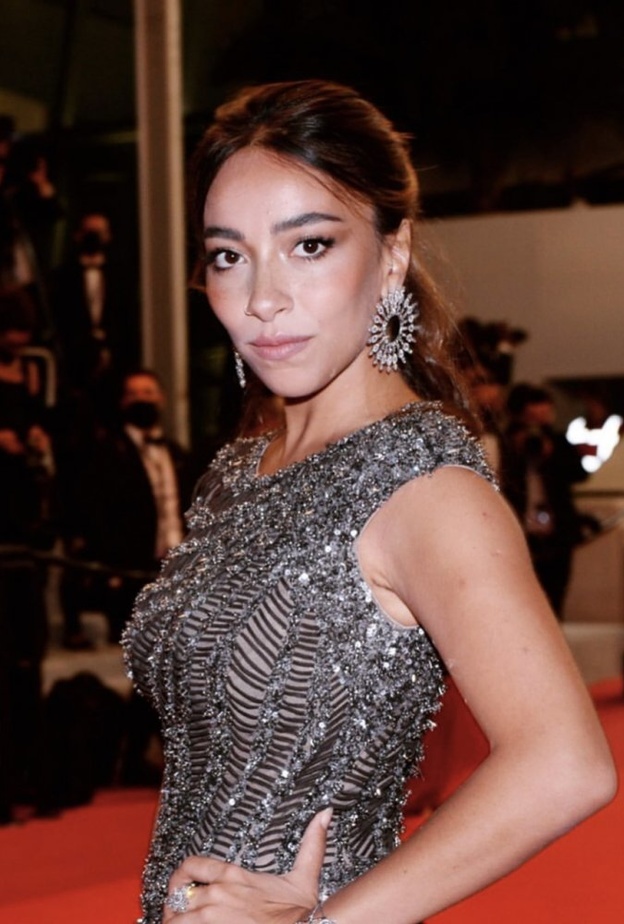 الممثلة والفنانة السعودية سارة طَيْبة Sarah Taibah بمجوهرات ميسيكا Messika 