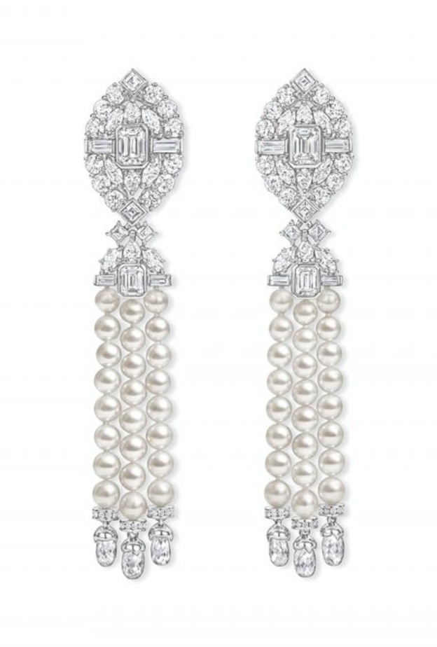 أقراط من هاري وينستون Harry Winston