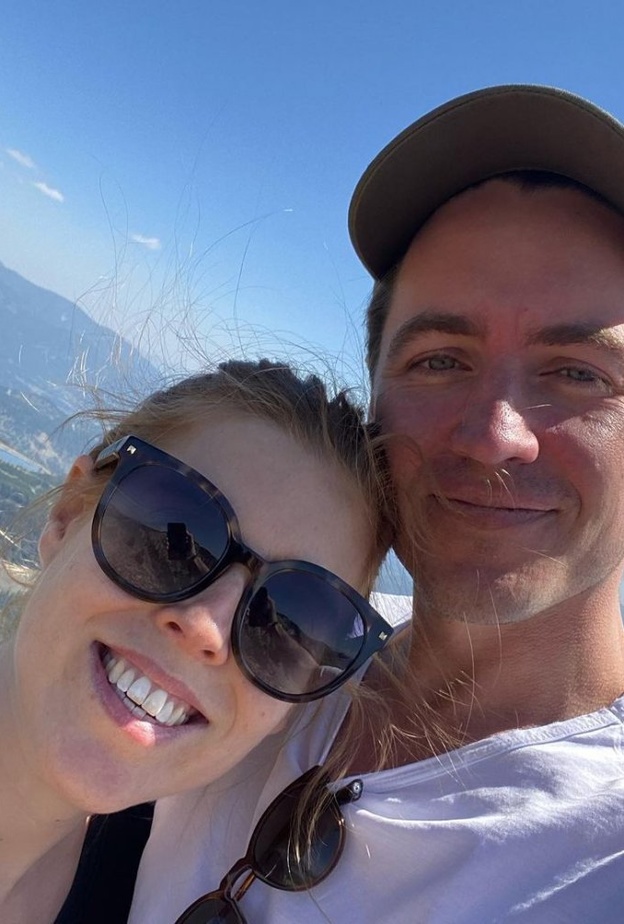 إدواردو مابيلي موزي يوجه هذه الرسالة للأميرة بياتريس بمناسبة الذكرى السنوية لزواجهما