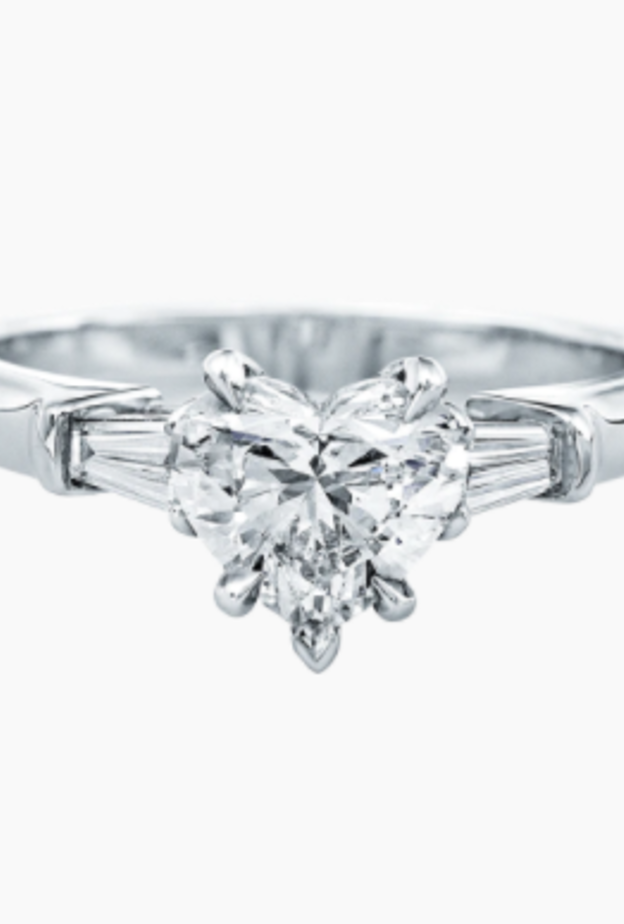  خاتم من هاري وينستون Harry Winston