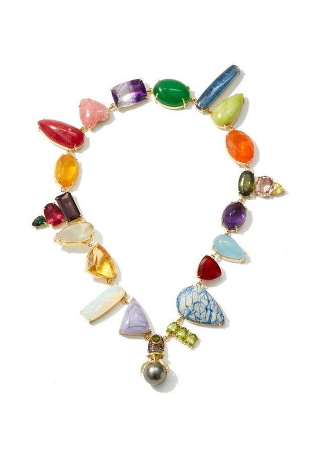 قلادة من دانييلا فييغاس Daniela Villegas