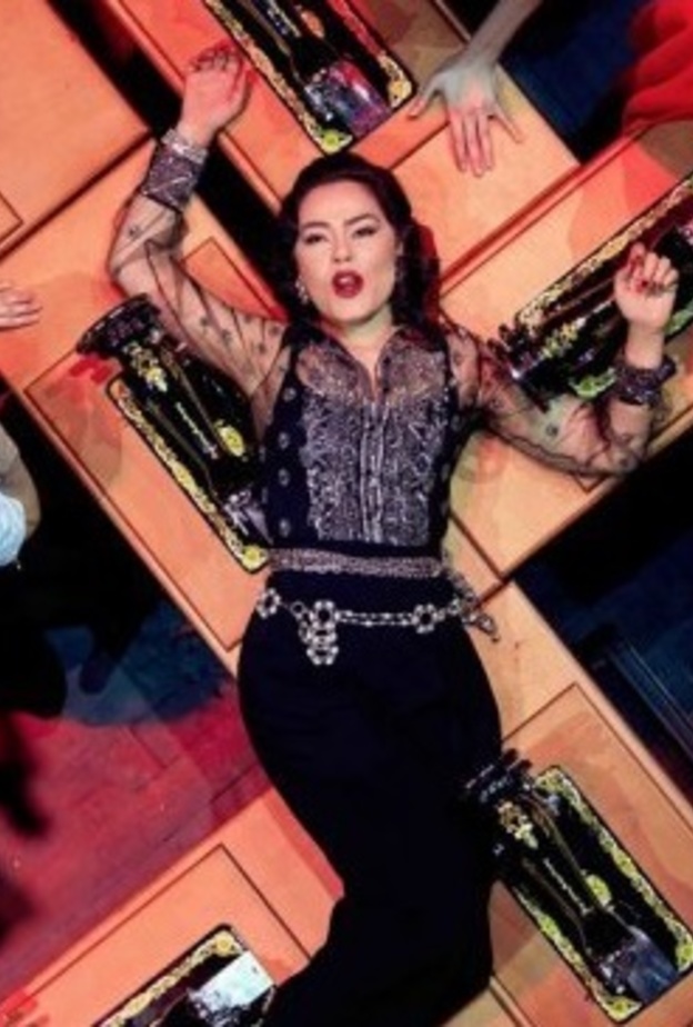 شريهان من مسرحية كوكو شانيل 