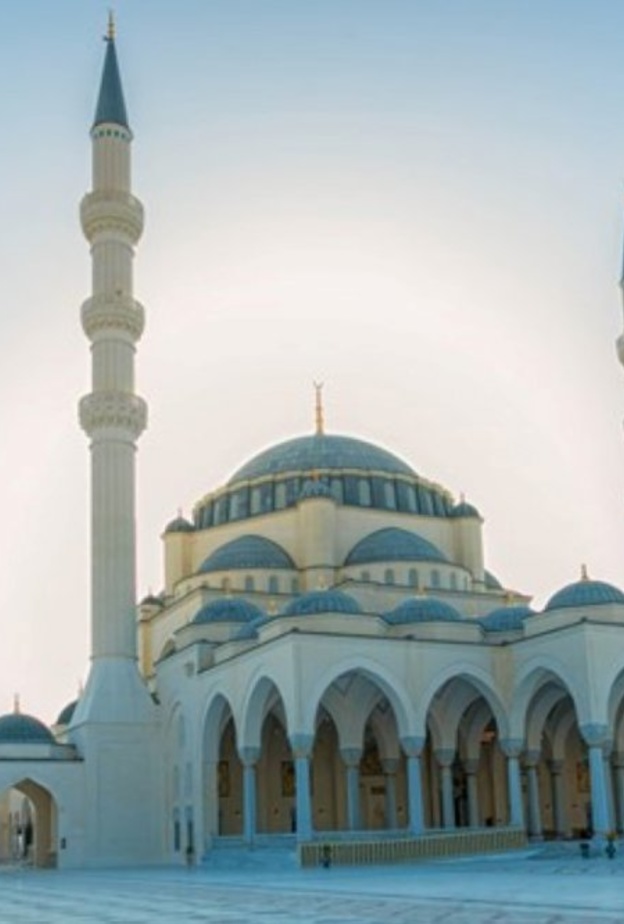 تصميم أصيل لواحد من أجمل مساجد الإمارات - المصدر وكالة أنباء الإمارات 