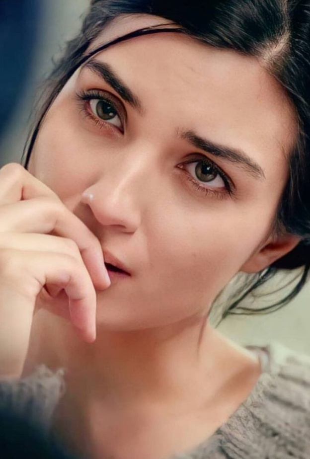 صورة من حساب توبا بويوكستون على انستجرام