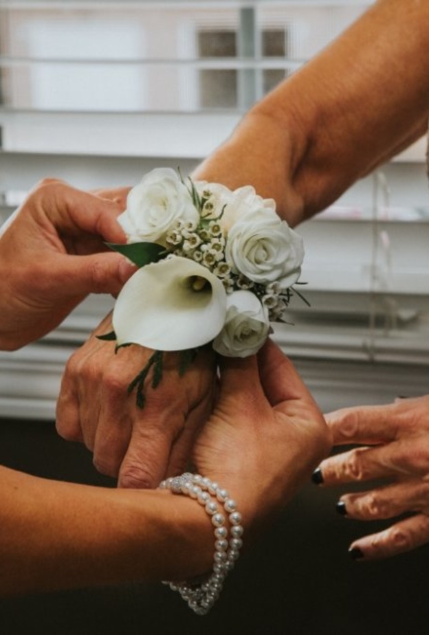  مفاجأة لعروس في يوم حفل زفافها