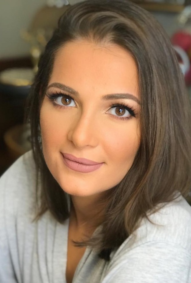 مكياج ناعم للصبايا مع خطوط الايلاينر من وحي اطلالات شام الذهبي-الصورة من انستغرام