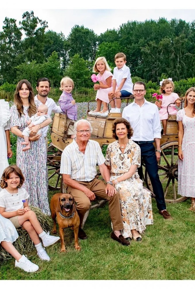 صورة عائلية جديدة للعائلة المالكة في السويد