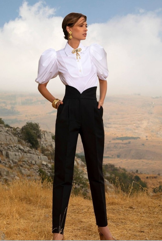 اجمل صيحات التوبات مع الاكمام المنفوخة من دار Elie Saab