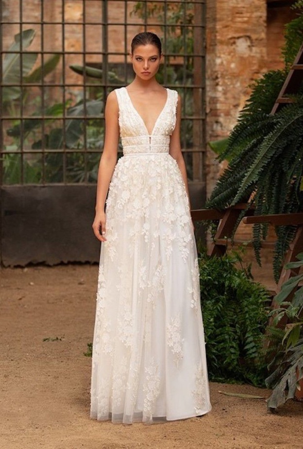 فساتين زفاف منسدلة@zacposen