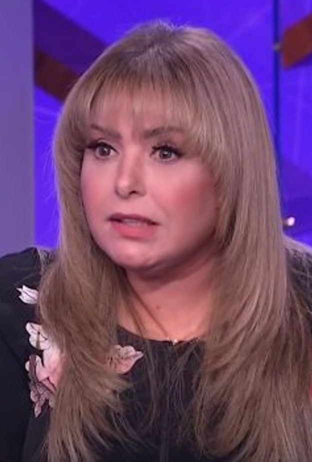 صورة صابرين من البرنامج على يوتيوب