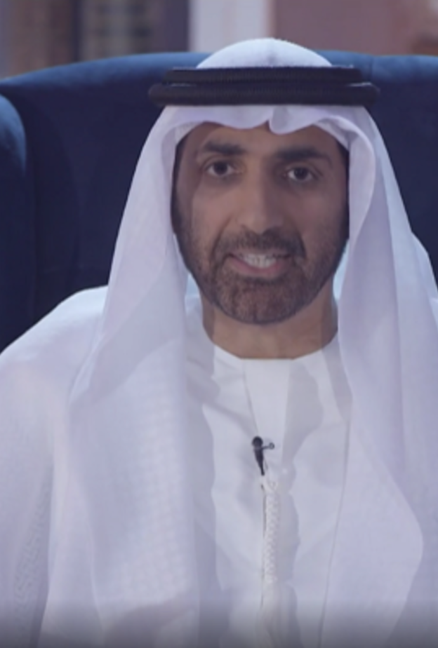 الشيخ الدكتور عبدالعزيز بن علي بن راشد النعيمي المستشار البيئي لحكومة إمارة عجمان رئيس مجلس إدارة جمعية أصدقاء البيئة