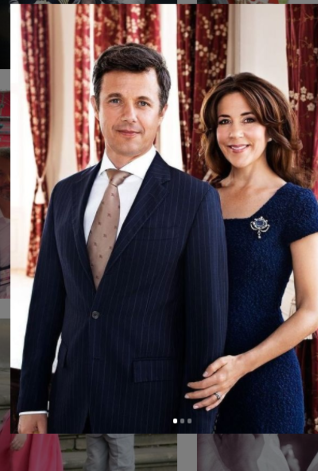  الأميرة ماري ترتدي بروش The Connaught sapphire brooch