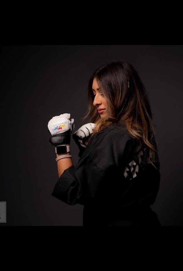 كابتن التايكوندو المها باهديلة السعودية مؤسسة نادي الأحزمة السوداء المصدر ashraf faden portraits