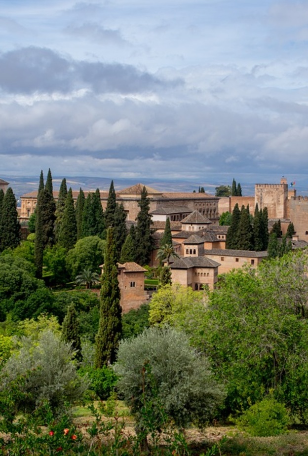 أجواء غرناطة مثالية لعطلة من الاسترخاء بواسطة maxpixel