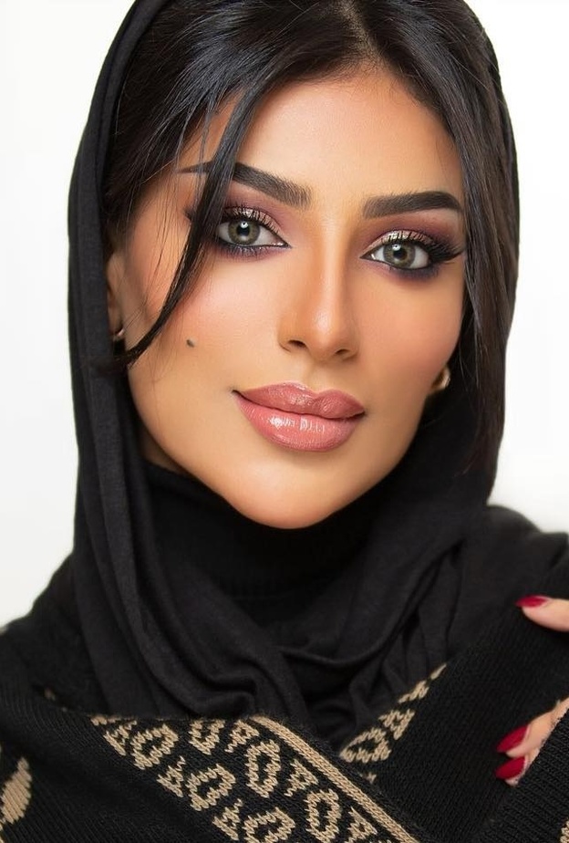 فاطمة الأنصاري