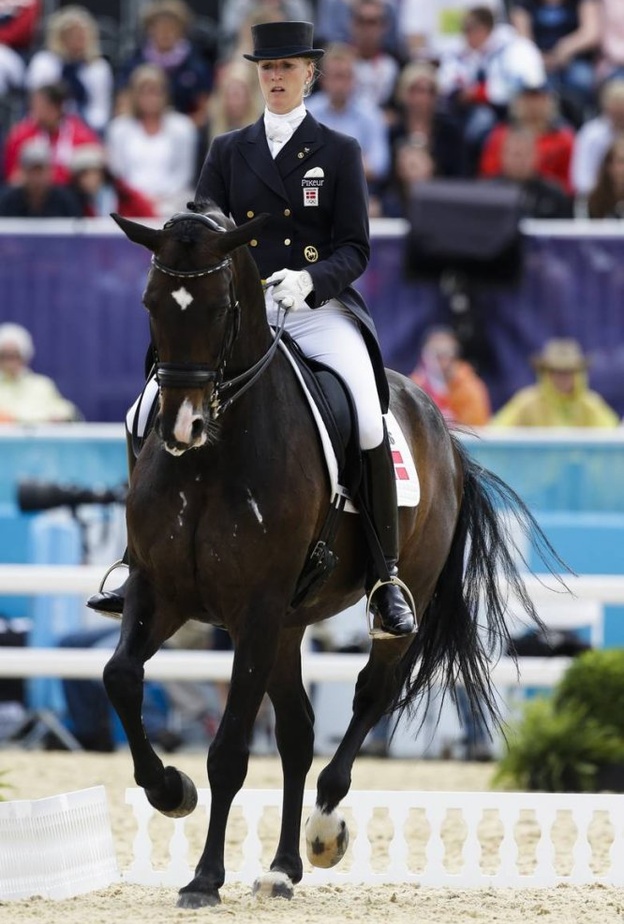 الأميرة ناتالي لا تستبعد عودتها لمنافسات الفروسية مرة أخرى