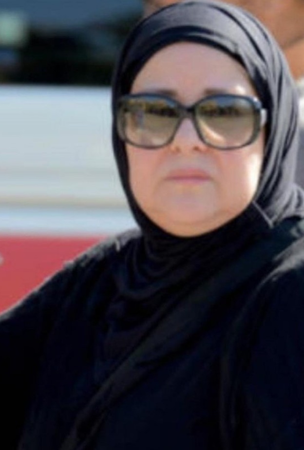 دلال عبد العزيز