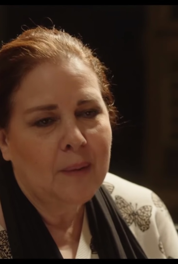 دلال عبدالعزيز