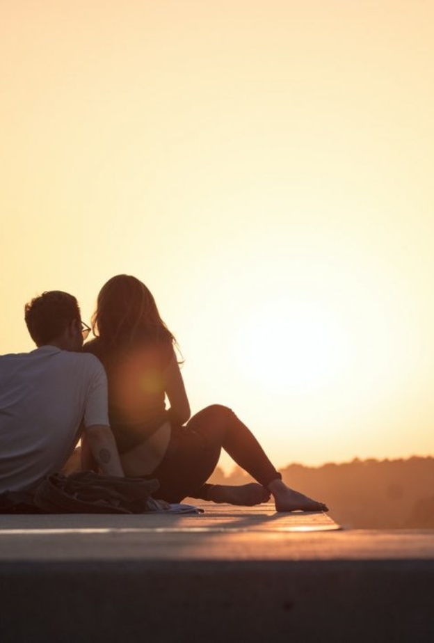  5 اشياء لن يكتمل شهر العسل بدونها Khamkéo Vilaysing