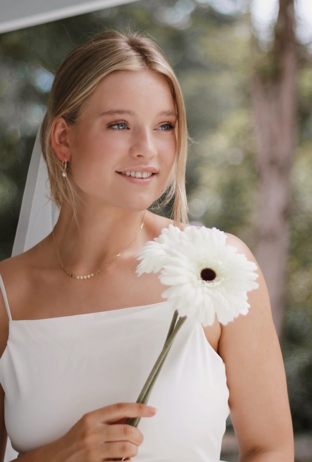 نقاش حاد وخلاف زوجي بسبب مساحيق التجميل Joeyy Lee